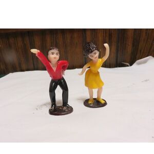 Vtg 1970s 2pc Wilton 4" Dancers Cake Toppers  Boy Girl Figurines Hong Kong RARE
